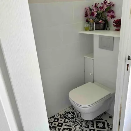 5min Futuroscope 80m2 - 3 - Parking Prive - Wifi - Jardin * شاسنوي دي بويتو