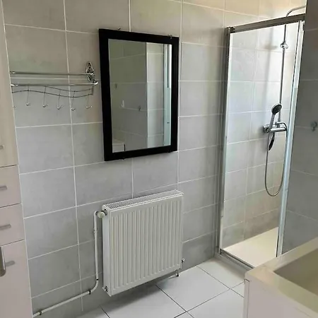 5min Futuroscope 80m2 - 3 - Parking Prive - Wifi - Jardin