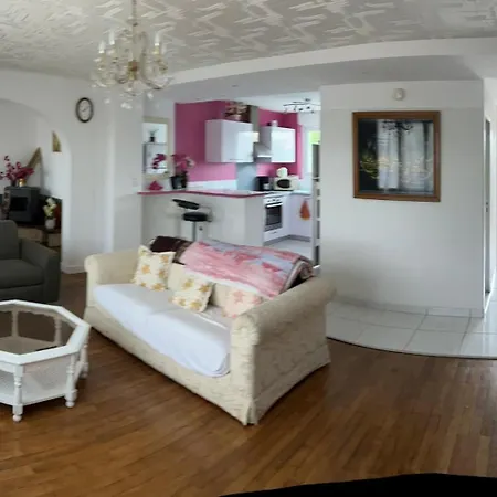5min Futuroscope 80m2 - 3 - Parking Prive - Wifi - Jardin Apartment Chasseneuil-du-Poitou