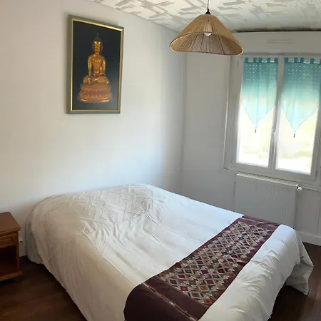 5min Futuroscope 80m2 - 3 - Parking Prive - Wifi - Jardin